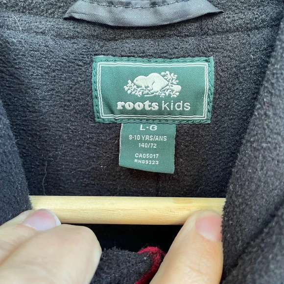 Roots Plaid  Shacket, size 9/10 years old - Picture 4 of 12